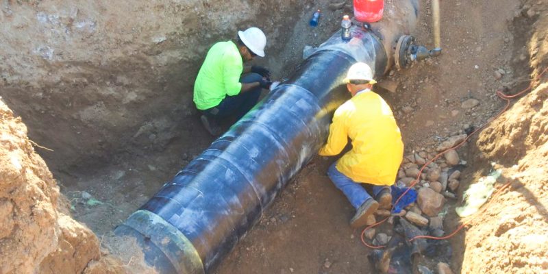 The Process of FRP Pipe Wet Lay Up Installation