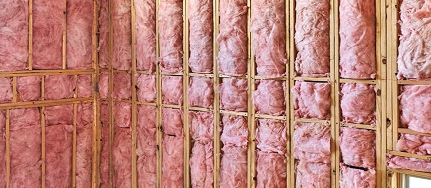 difference between yellow fiberglass insulation and other color