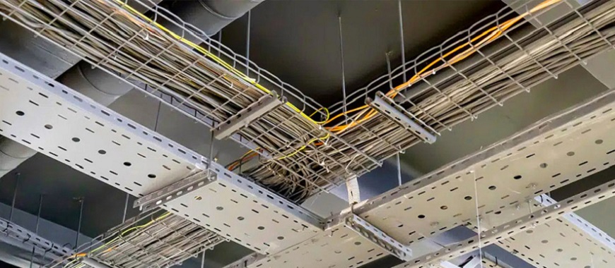 cable tray with cables